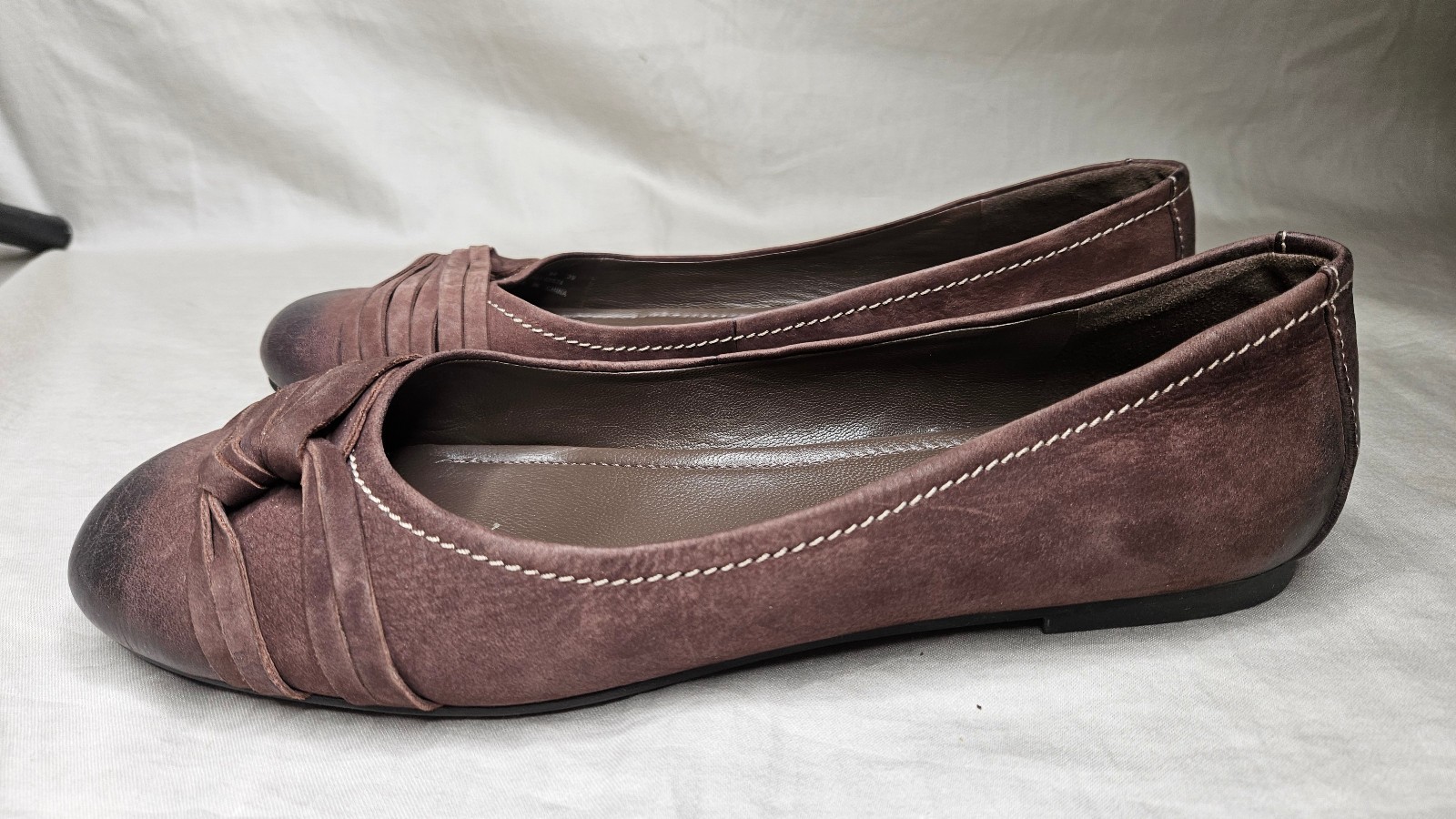 Ecco Ballet Flats Womens SZ US 8 – 8.5 EUR 39 Brown Leather Round Toe Comfort