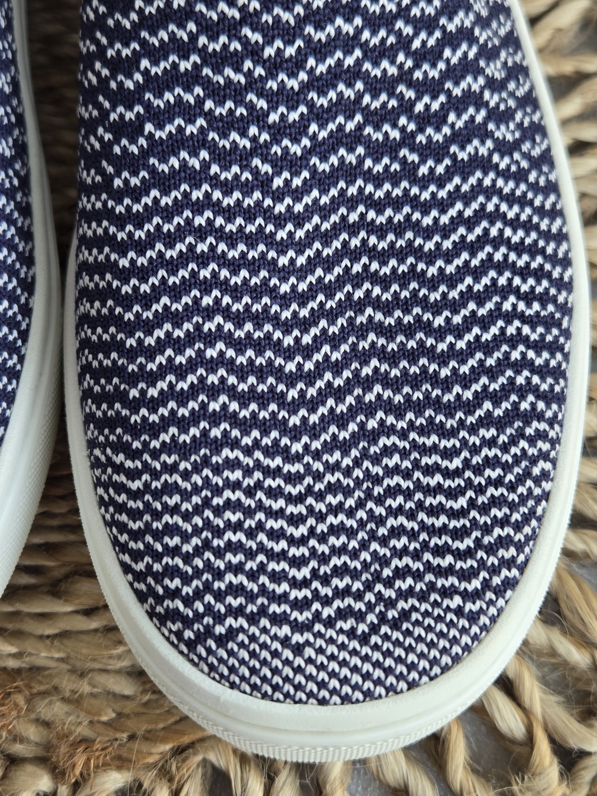 Rothy’s The Original Slip-On Sneaker Maritime Gradient Navy Blue White Size 6…