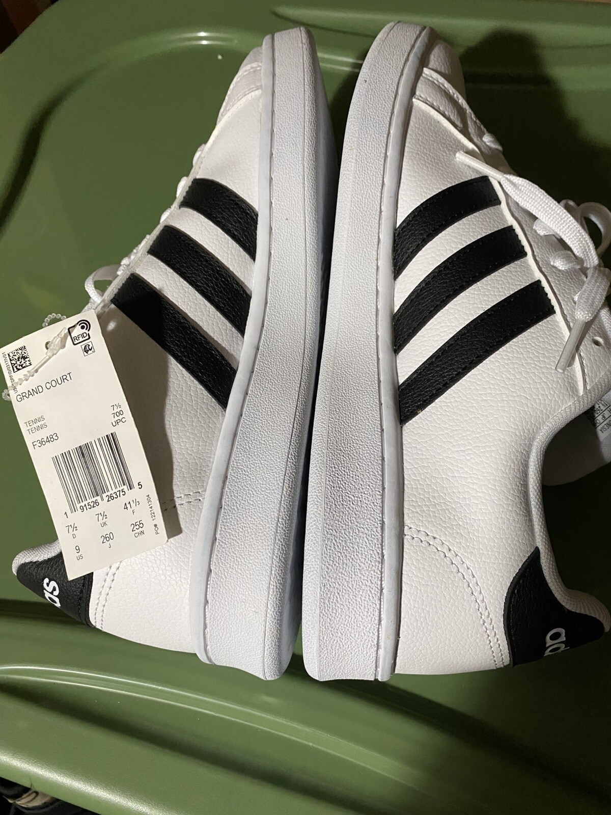 adidas Women’s Grand Court Shoes Size 9
