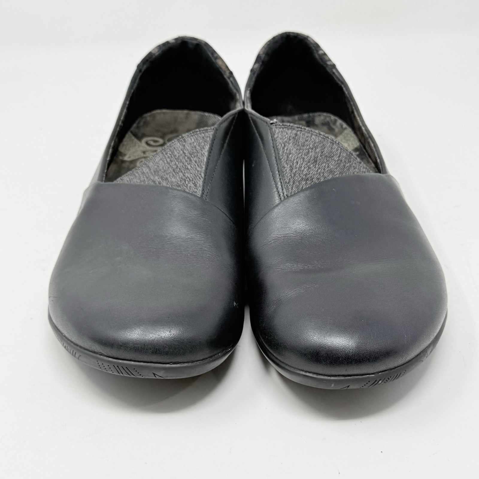 Ahnu Tola Slip On Shoes Womens 9.5 Black Leather Casual Comfort Walking Office