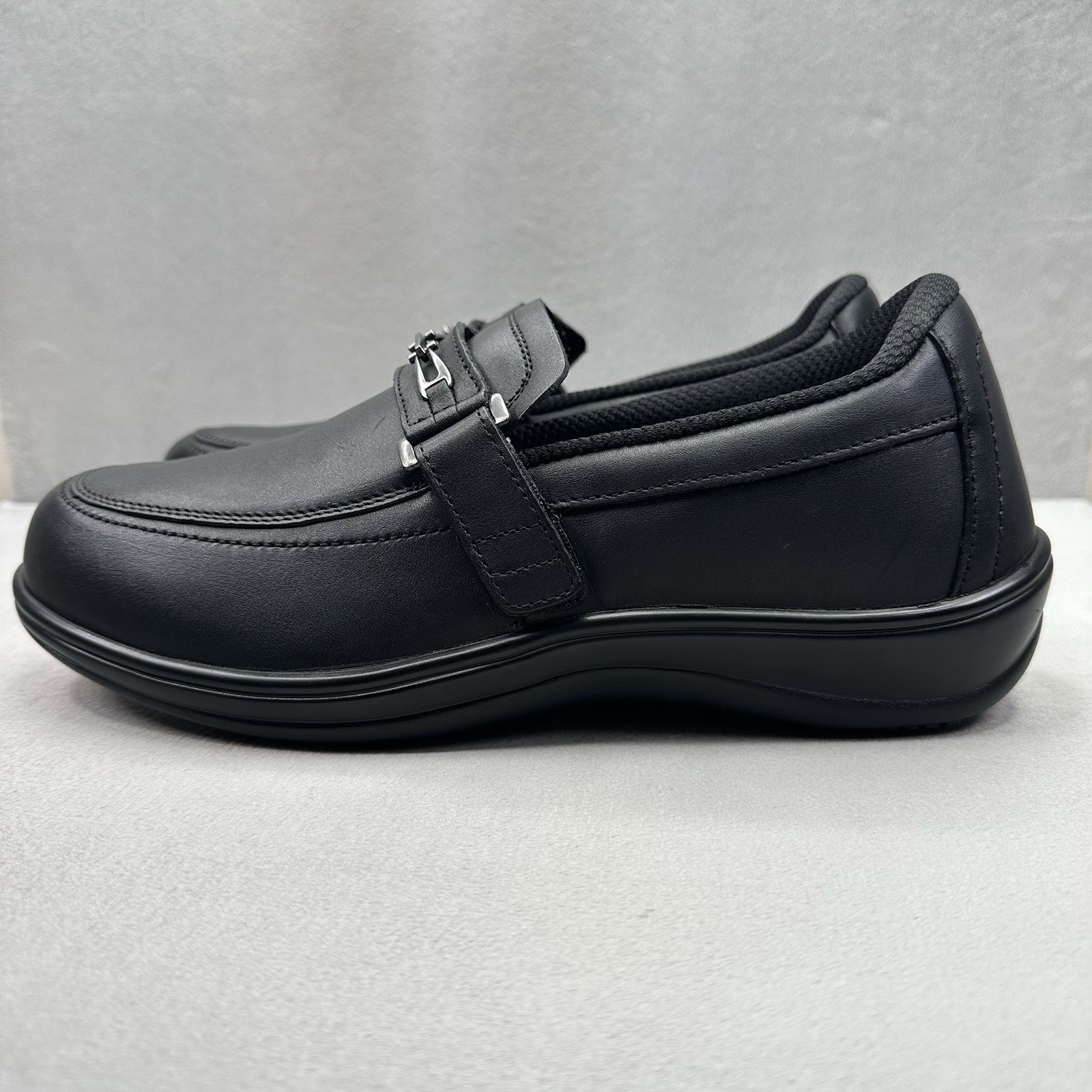 OrthoFeet Chelsea 817 Womens Size 12 (D) Shoes Black Leather Adjustable Comfort