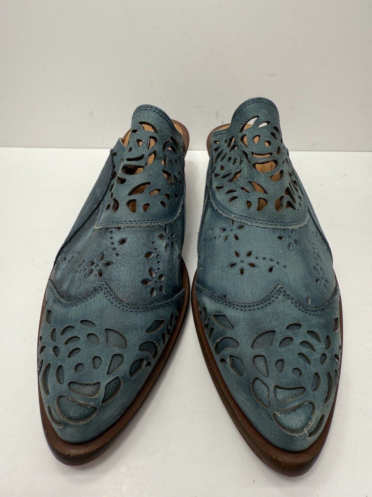 Sundance Catalog Veracruz Floral Krevo Mules Laser Cut Navy Blue Teal Size 37 7