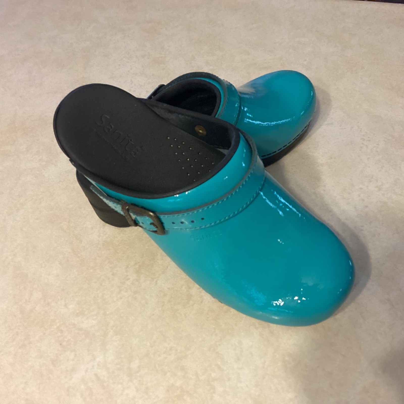 NWOT Sanita Women’s Metallic Blue The Original Danish Clogs Size EU 39 US 8.5-9