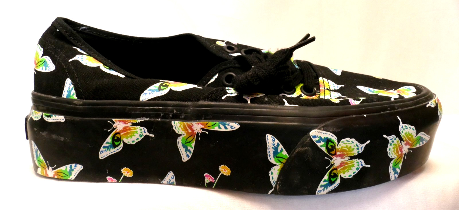 Van’s “Off the Wall” Women’s Platform Sneakers size 8 black with butterfly print