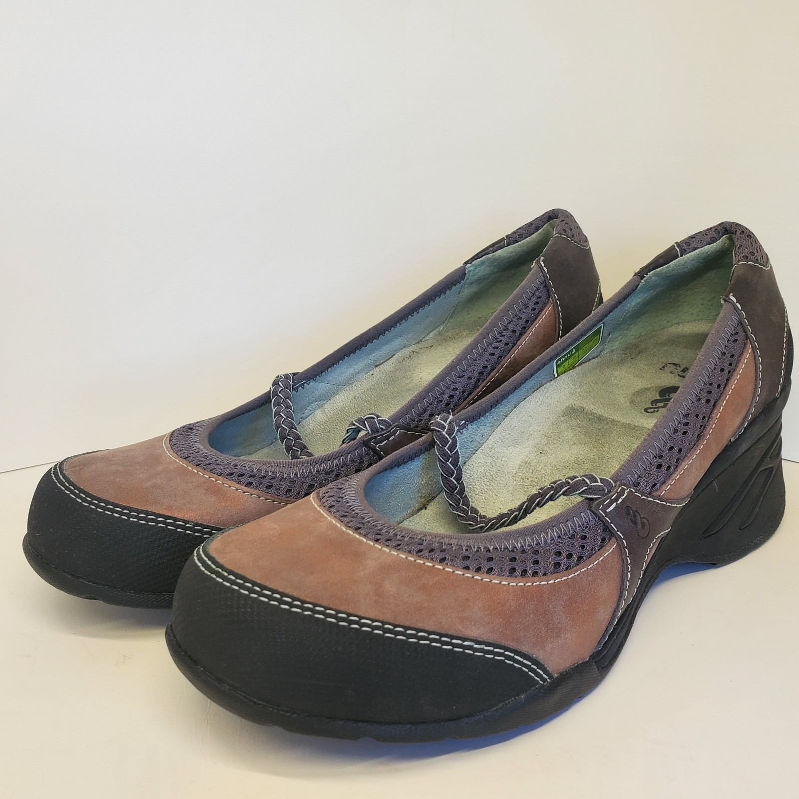 Ahnu Olivia Mary Jane Wedge Women’s Size 8 Brown Leather Slip-on Vibram Sole