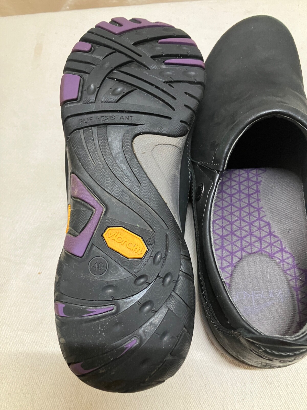 Dansko Patti Shoes Black Milled Nubuck Leather Vibram Slip On Clogs Sz 40 Eur