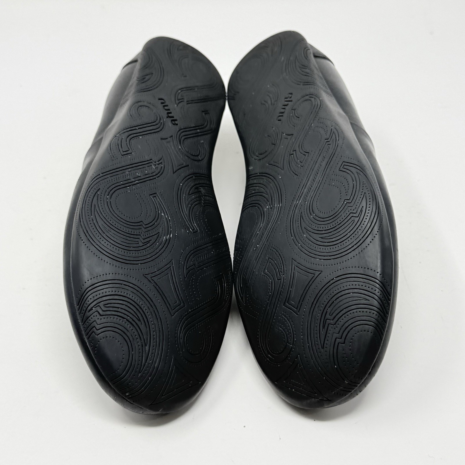 Ahnu Tola Slip On Shoes Womens 9.5 Black Leather Casual Comfort Walking Office