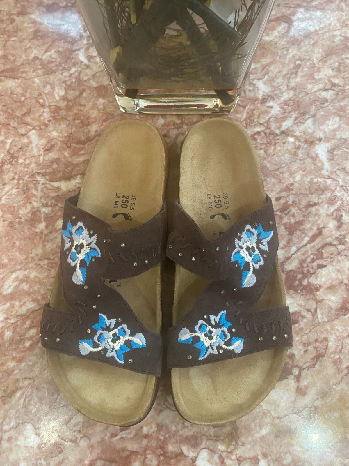 Betula by Birkenstock Zara Brown Embroidered Floral Sandals Size 8 EUC!