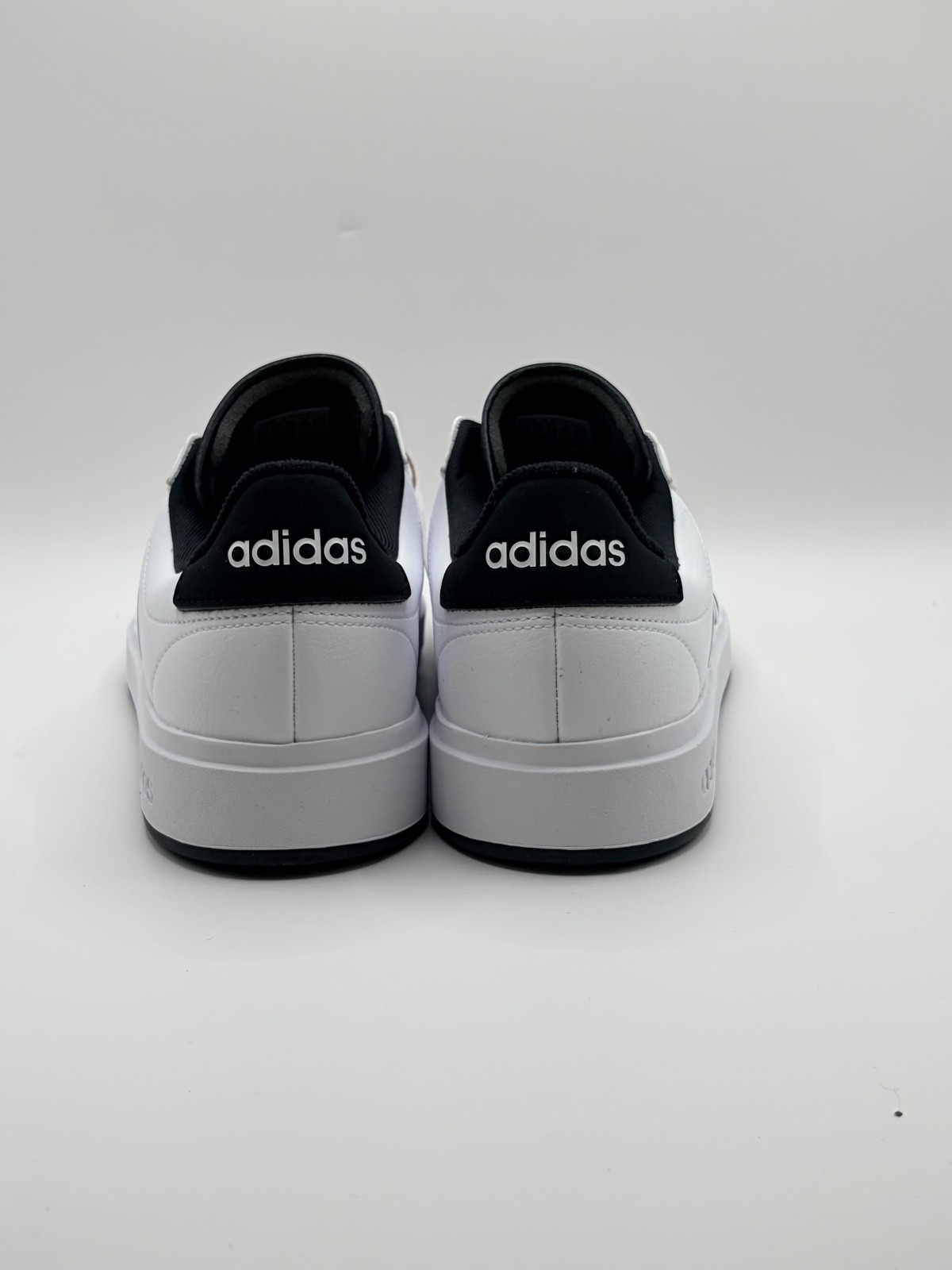 Adidas Grand Court 2.0