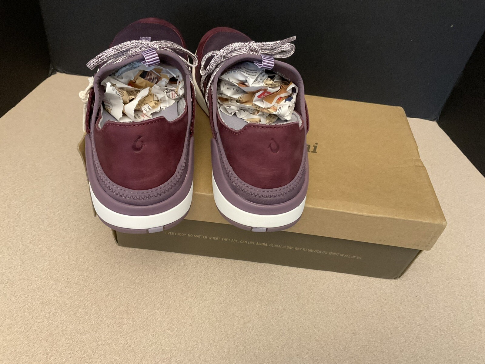 New! Womens OluKai Miki Li’ Mauve/Plum Quick-Drying Outdoor Shoes. Size 9.5.