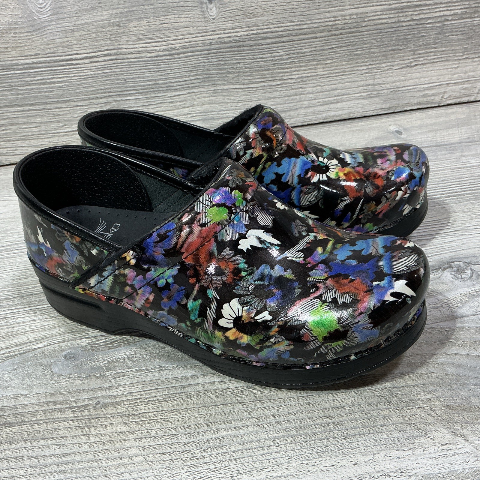 Dansko Shoes Womens EU 38 7.5-8 US Black Multicolor Patent Leather Floral Clogs