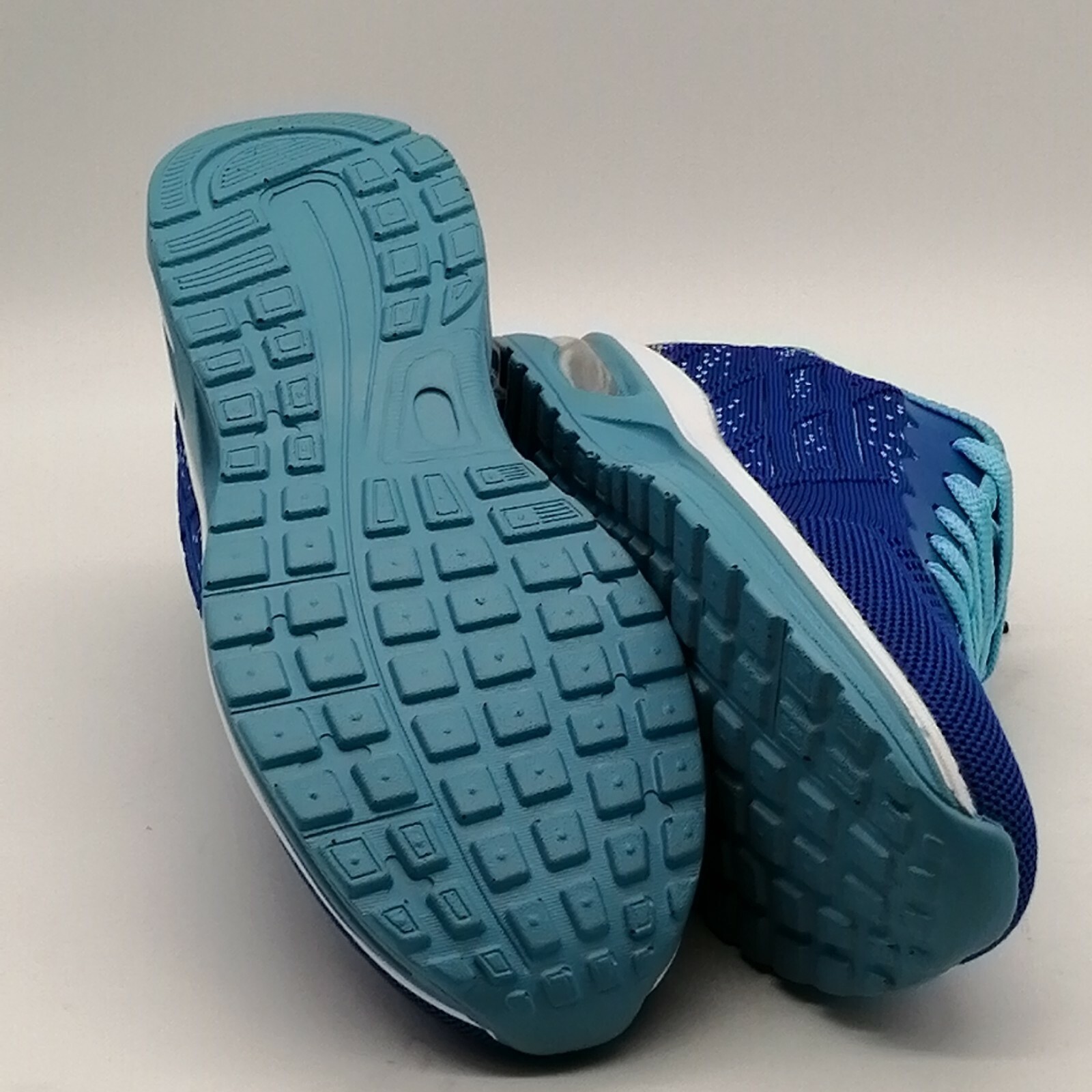 Fashion Shoes Womens Lace Up Sneaker Cushioned Insole Blue Knit Mesh 5.5 NEW