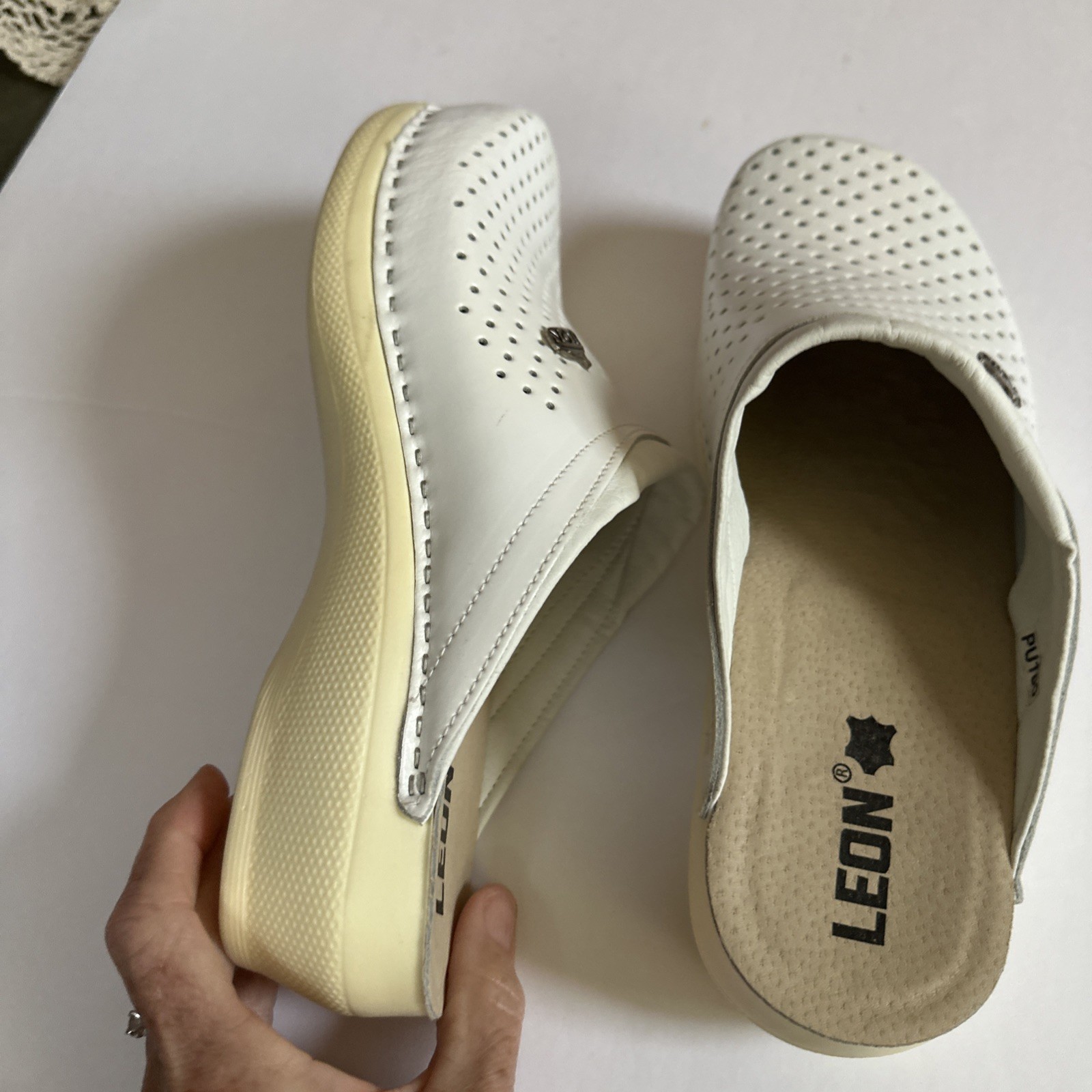 LEON PU100 Unisex Anatomic Shoe Clogs Leather Comfort Medical Anti-Slip Sz 41
