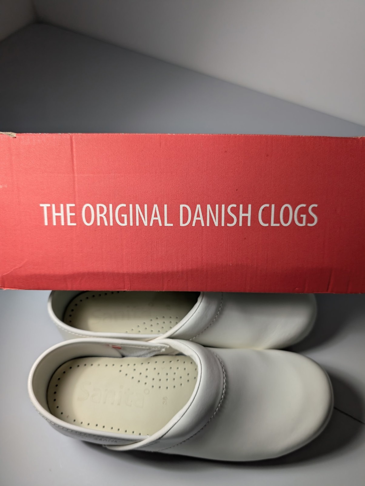 Sanita The Original Danish Clogs White Leather Slip On EU 38