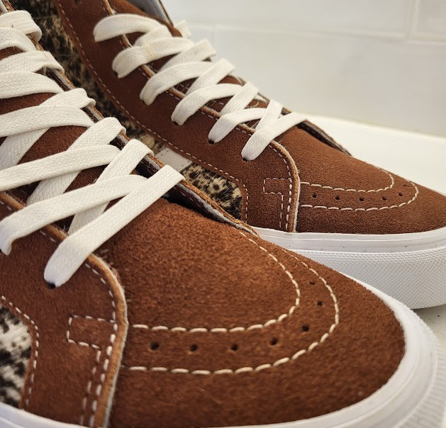 Vans X Urban Outfitters Exclusive Sk8 Hi Cow Brown White Womens size 9 Luxury