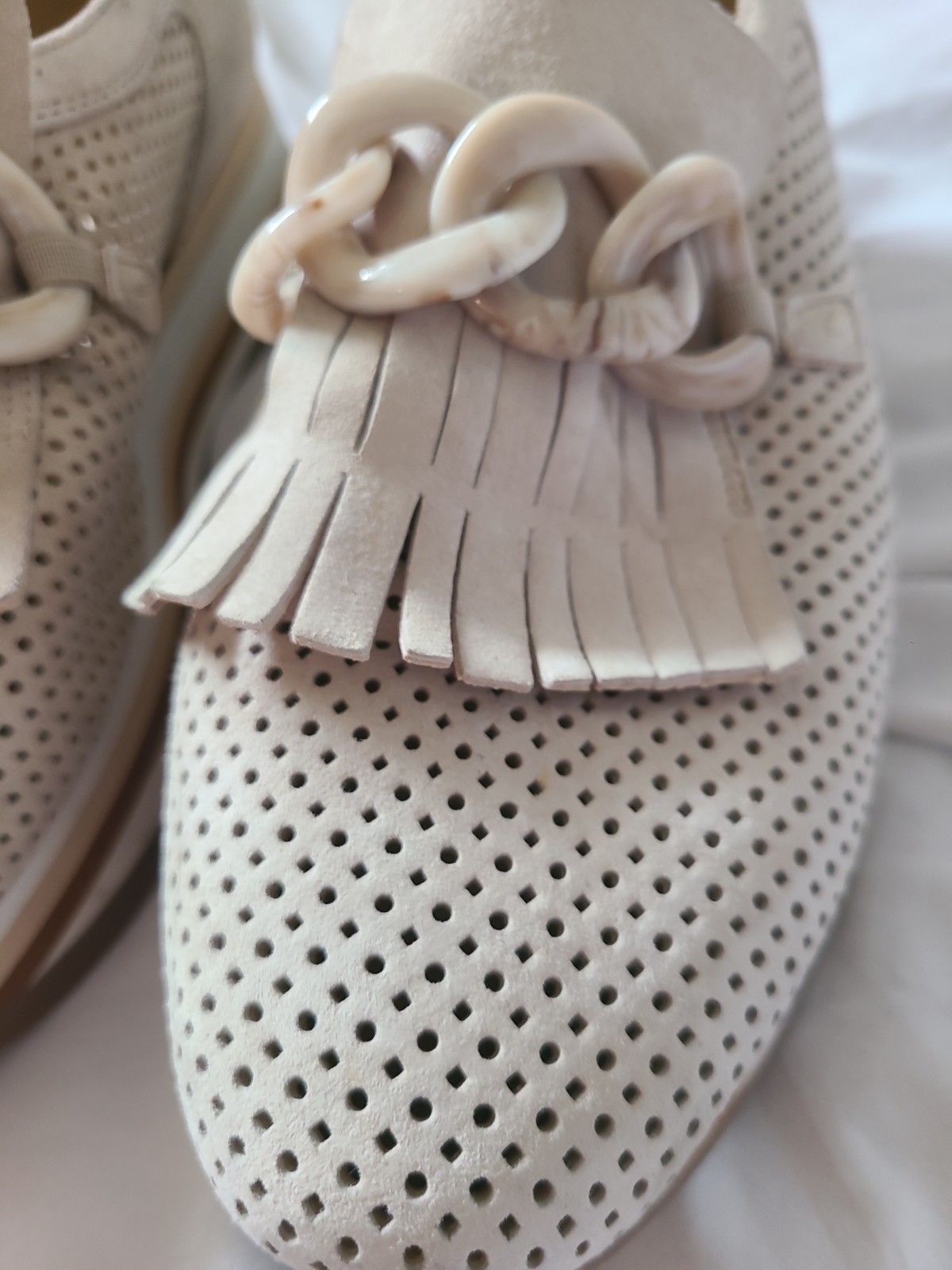 Softwaves Cadie Women’s 40 9.5- 10 Beige Leather Slip On Arch Support Sneaker