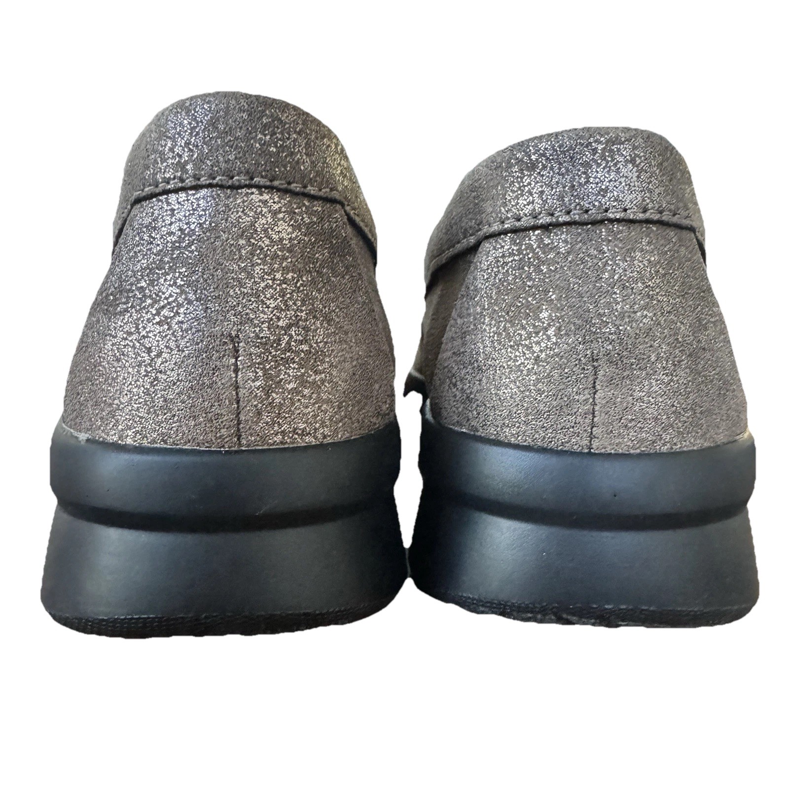 Clark’s Collection Women’s Bronze Metallic Sparkle Slip On Comfort Shoes Size 6