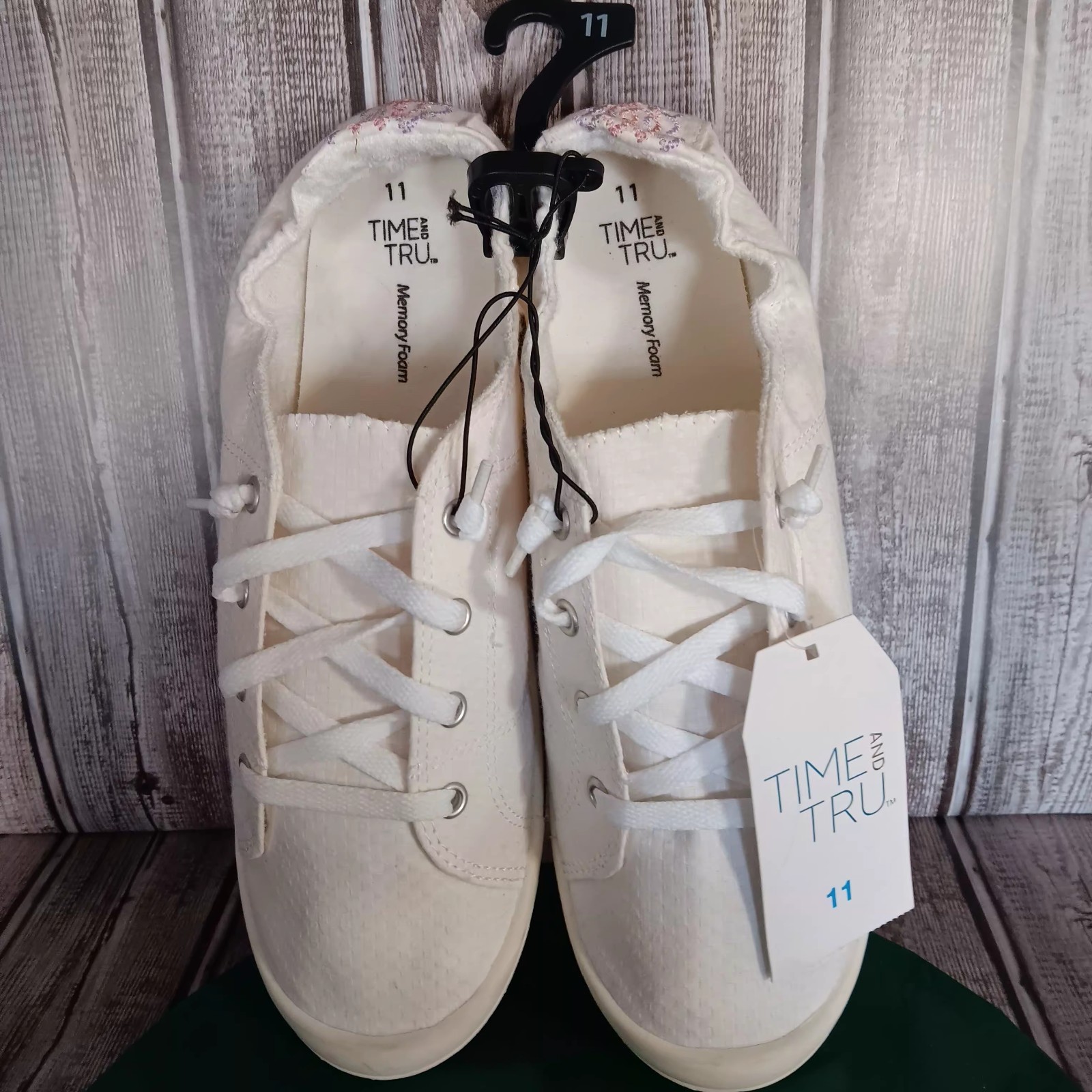 Time And Tru Women’s Size 11 White Slip-on Scrunchback Shoes Embroidered