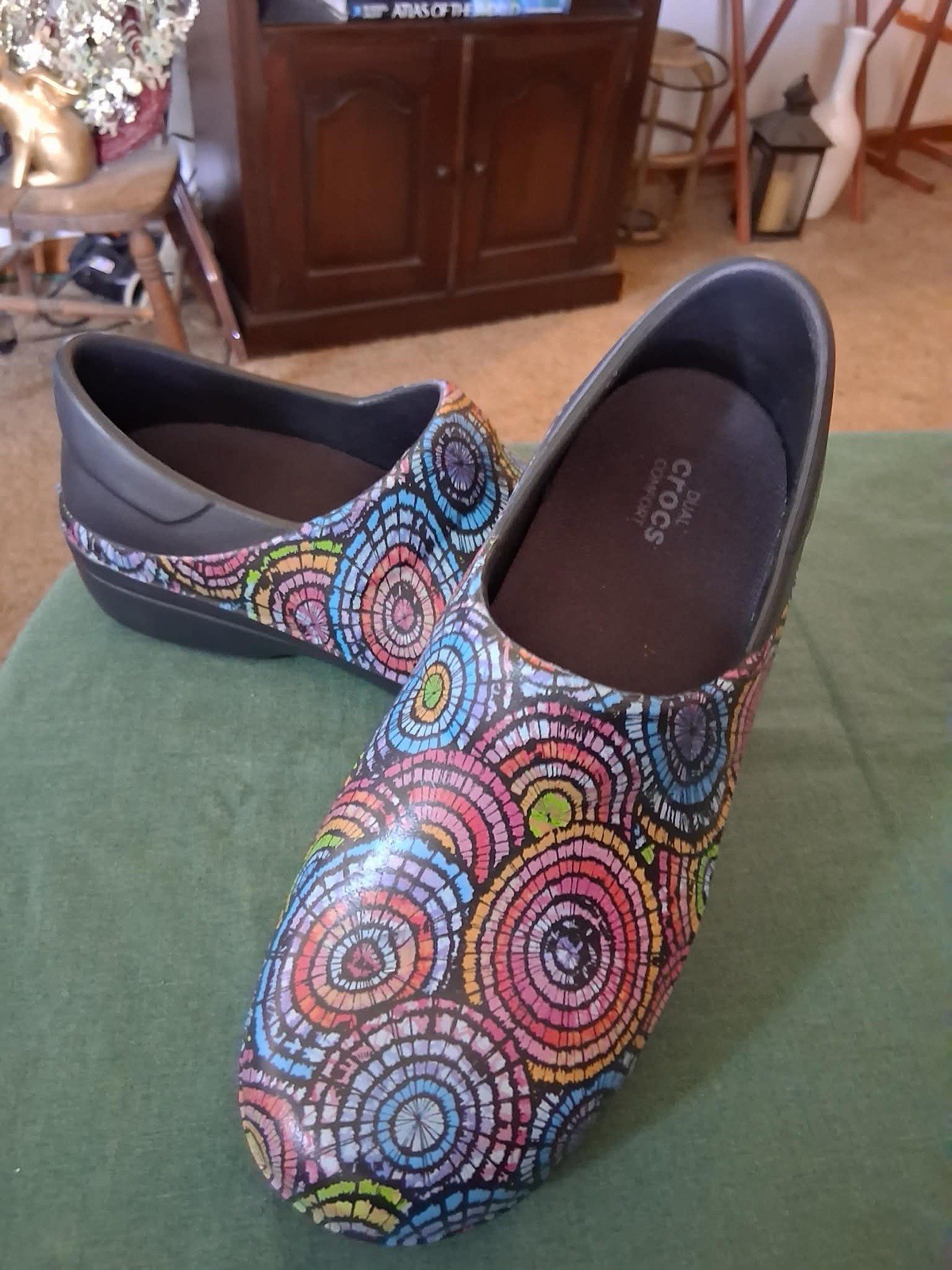 CROCS Neria Pro II Graphic Print Slip Resistant Slip-On Work Nurse Clogs