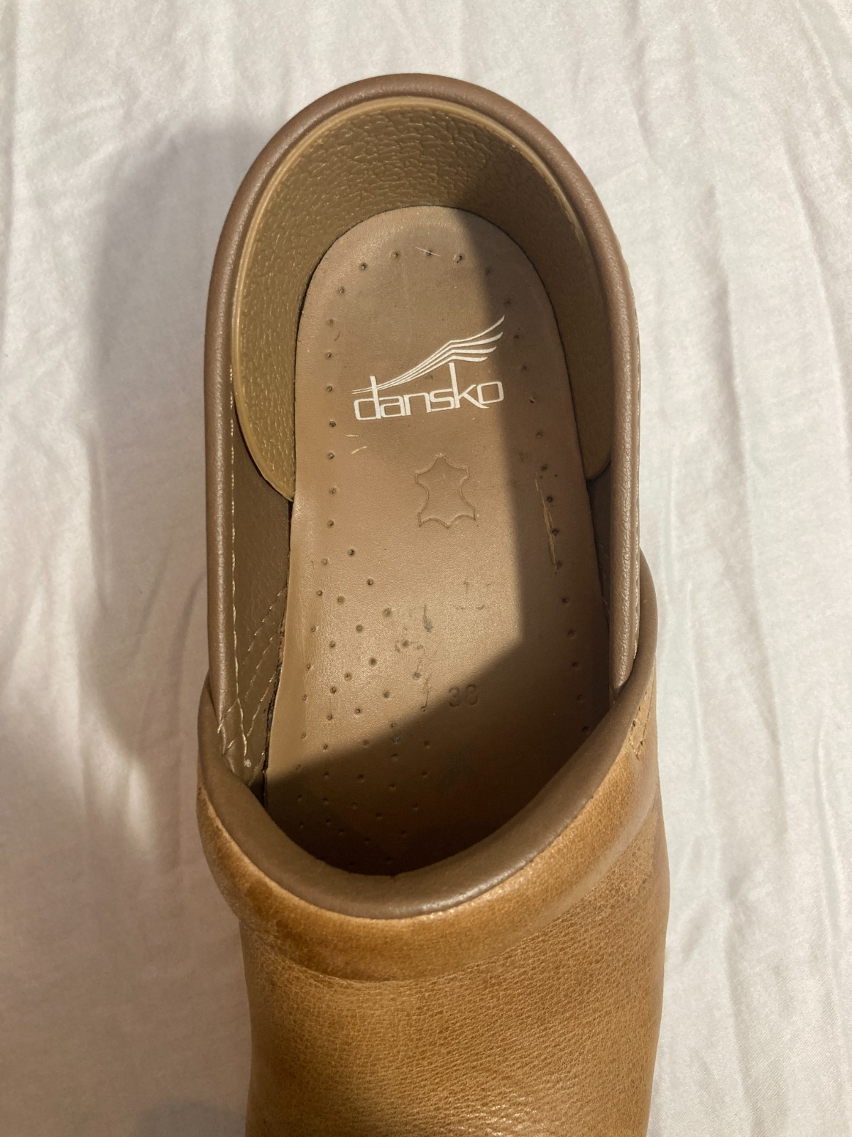 Dansko Honey Tan Leather Clogs Nonslip Professional Nurse US 7.5 – 8 EU 38