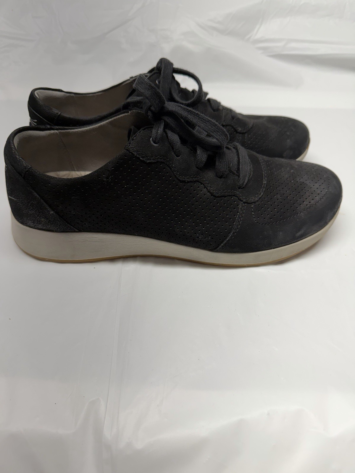 Dansko Women’s Black Suede Leather Sneakers Lace Up Size 41 or 10.5/11