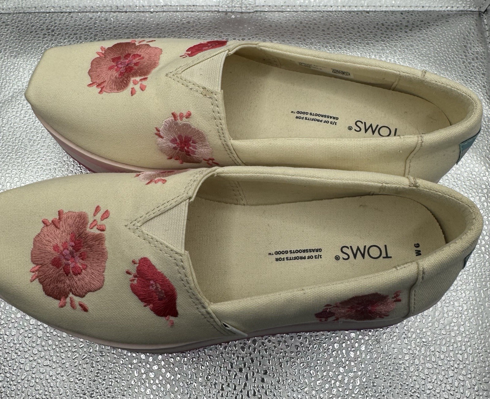 Toms Alpargata Platform Pink Poppies Embroidered Canvas size 6