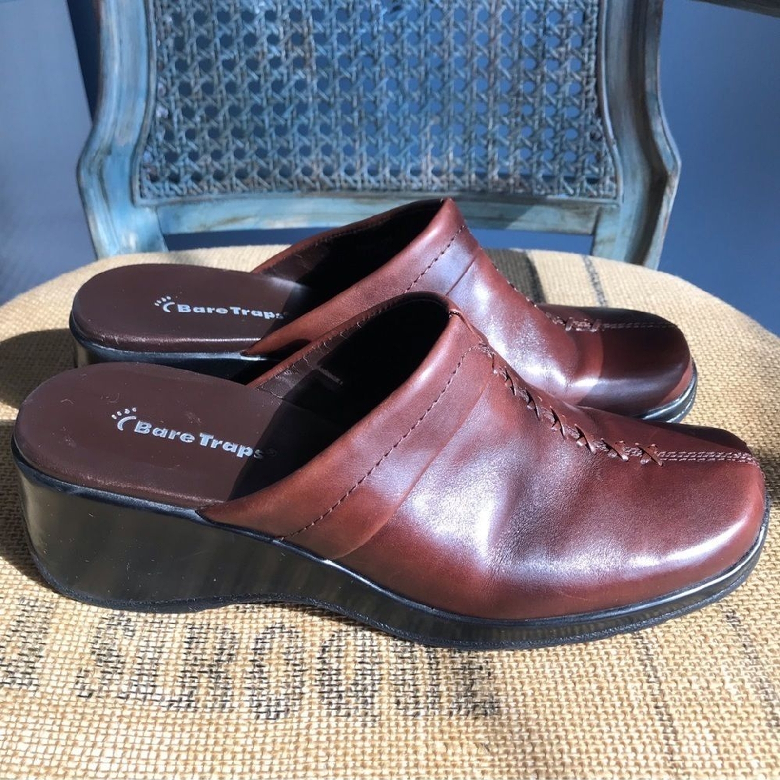 Bare traps brown leather slip on clogs mules size 8 fall winter casual comfy