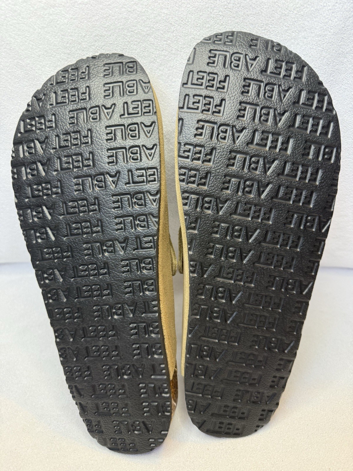 NWT Suede Clogs Mens 12 12.5 Womens 14 14.5 Slip On Comfort Shoes Unisex