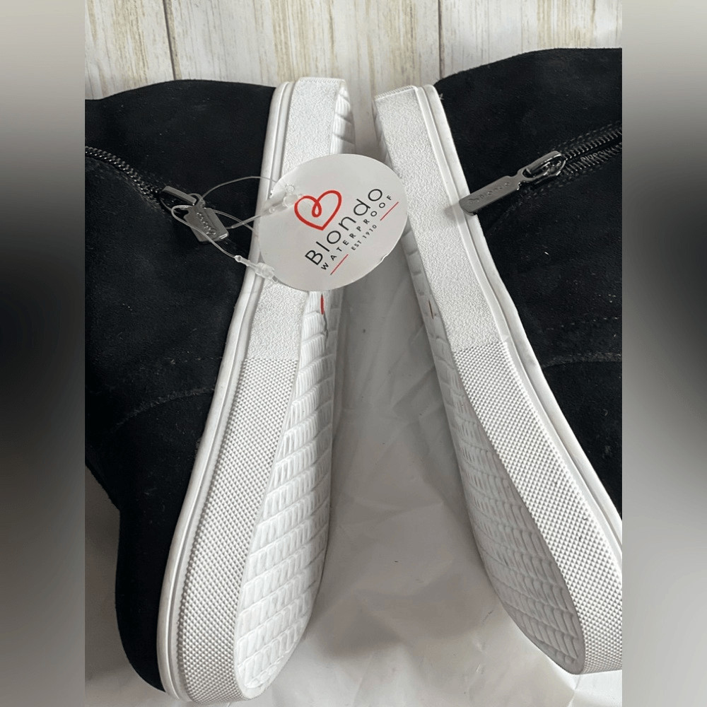 Blonde Black Suede Zipper Boys