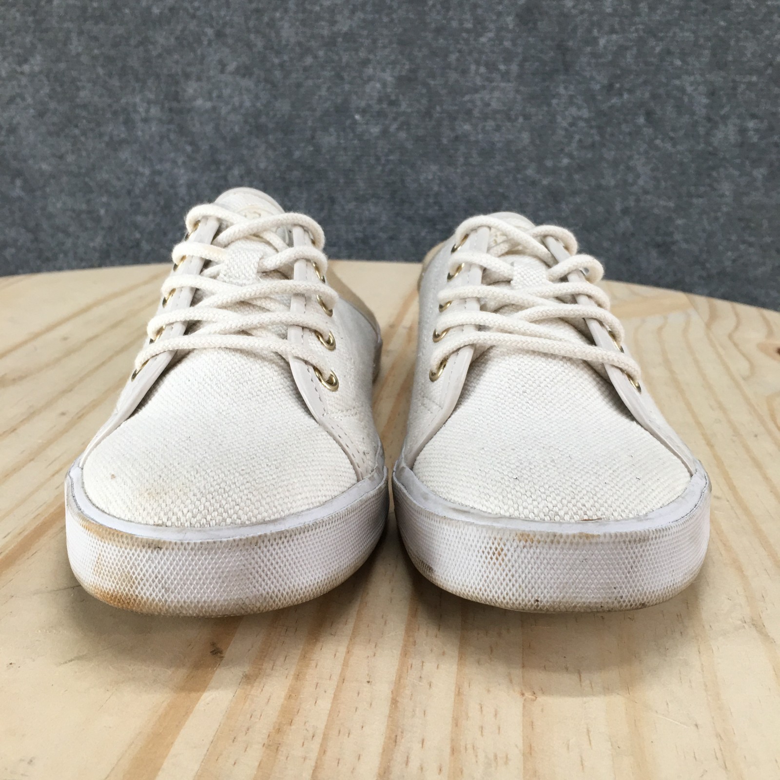 Tommy Hilfiger Shoes Womens 6 M Flip 4 Casual Sneakers White Lace Up Low Top