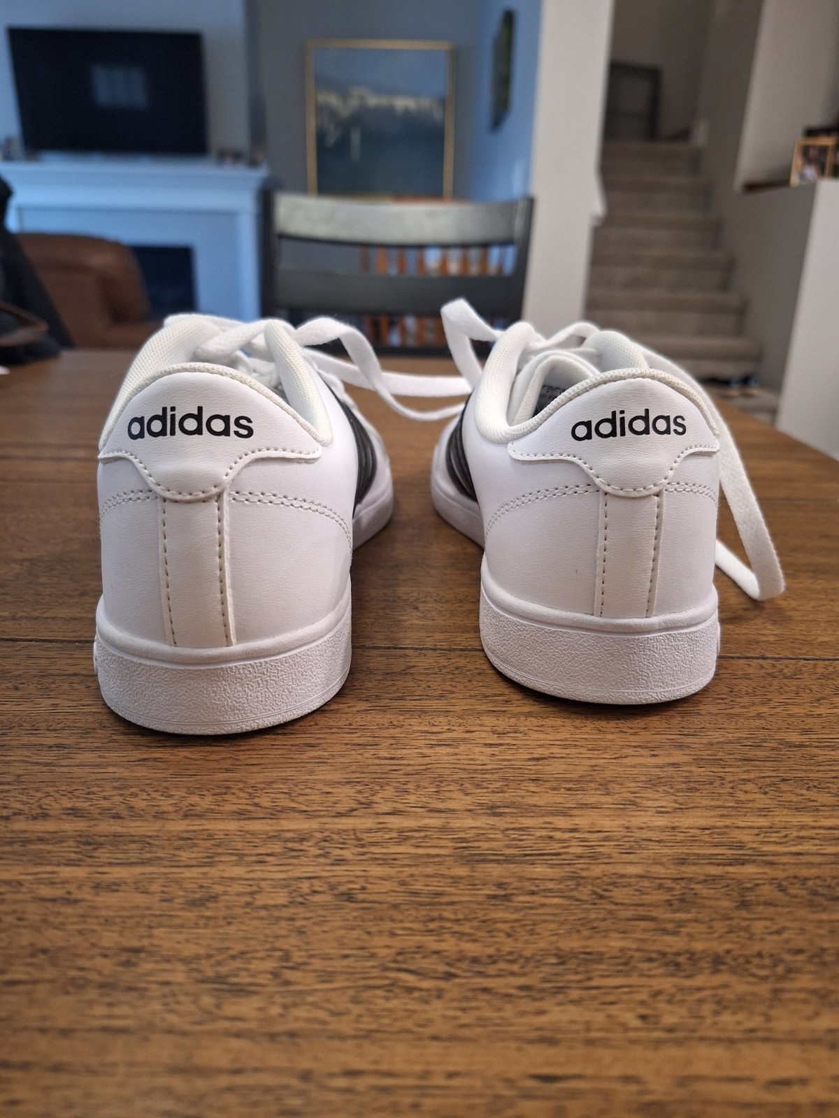 Adidas Grand Court 2.0 Women’s Sneakers White Blk Stripes Sz 8 US Excellent!