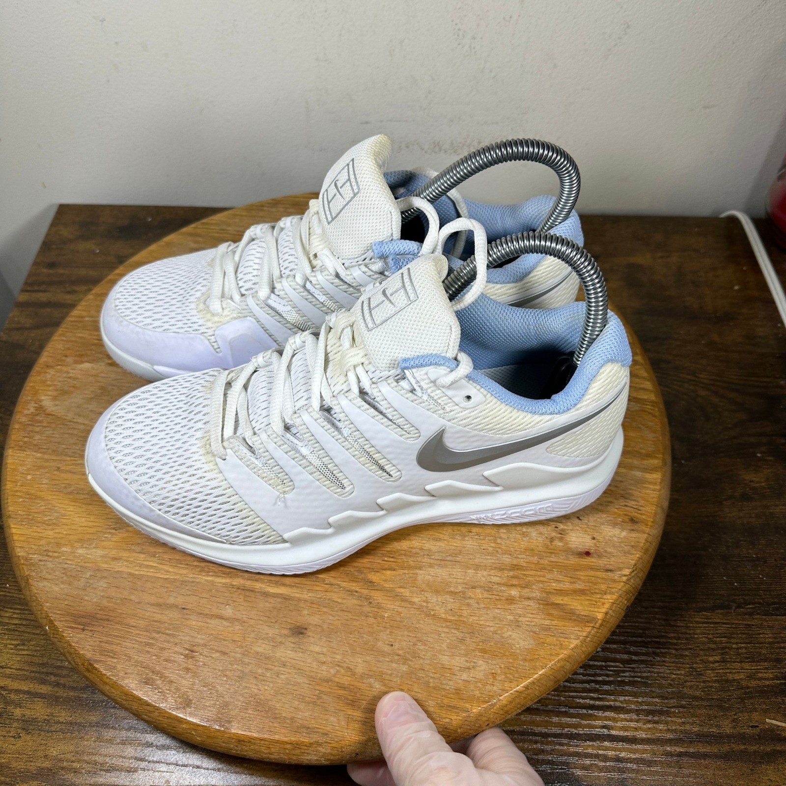 Nike Court Air Zoom Vapor X HC Womens Shoes White Silver AA8027-105 Size 7.5