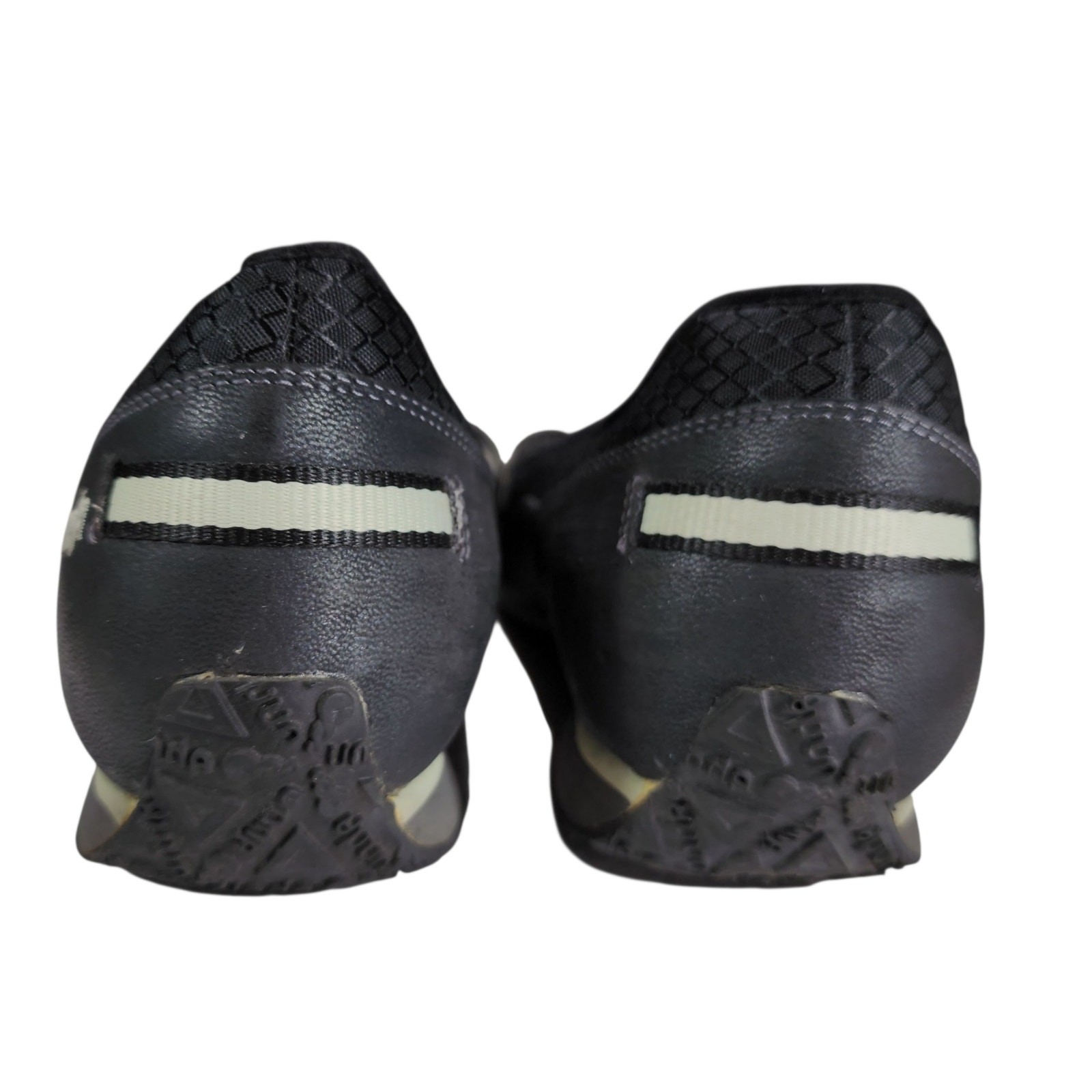 Ahnu Crissy II Loafer 11 Womens Black AF2562BLK Slip On Elastic Strap NEW INSOLE