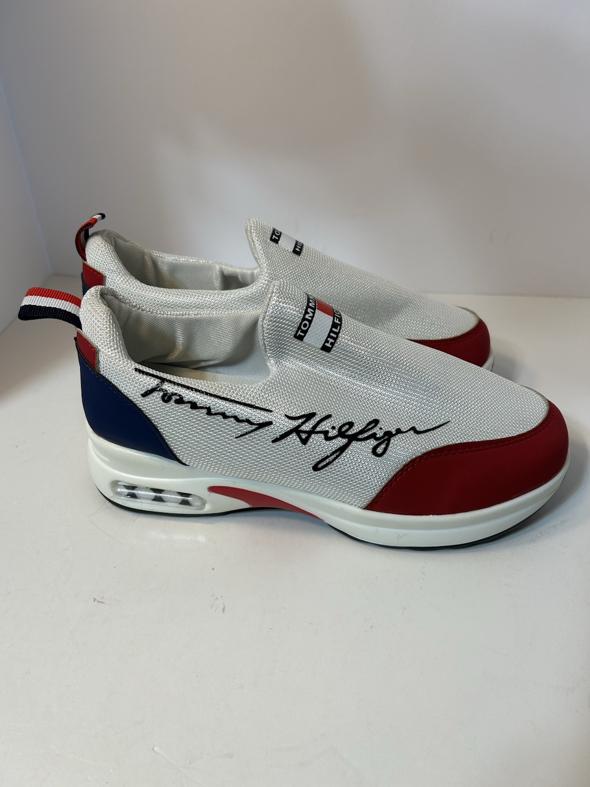 Tommy Hilfiger Women’s Shoes Size 7