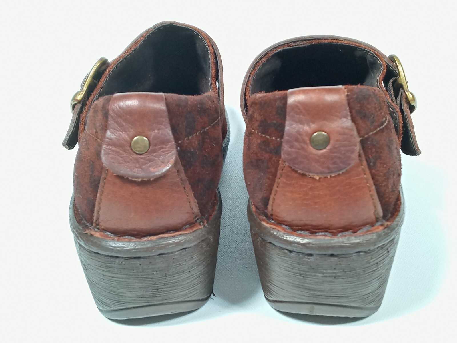 Born Women’s Glendell Brown Leopard Slip On Clog Shoes B64857 Size 8 EU 39 Good