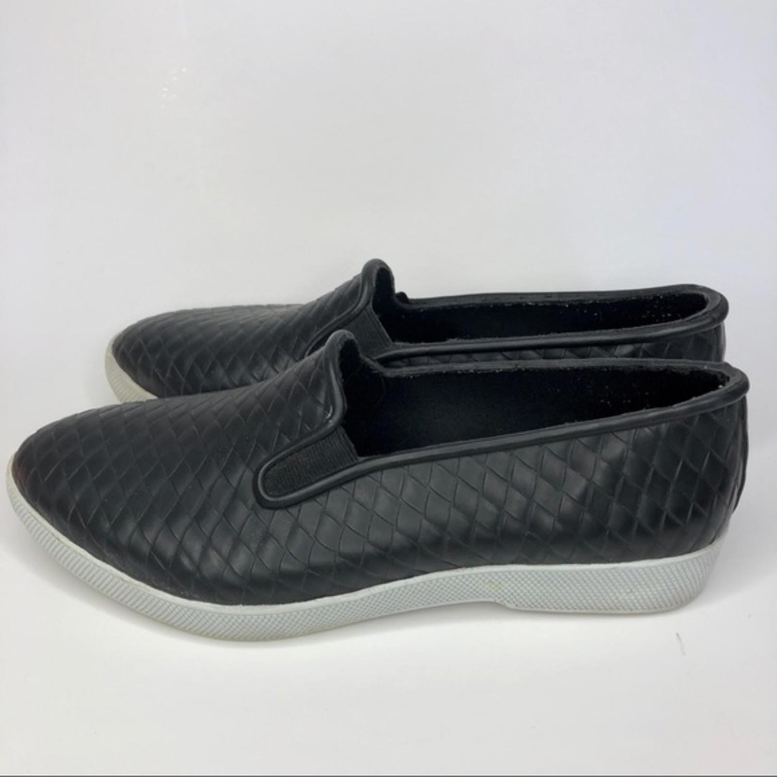 Cougar Black Women’s Waterproof Loafers size 10
