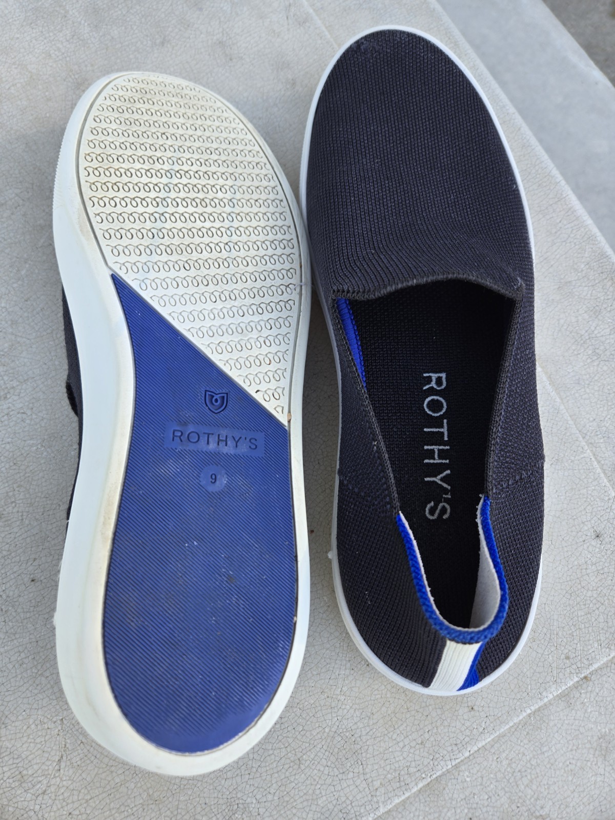 Rothy’s The City Slip On Sneaker Women’s Size 9 Comfort Black Blue White