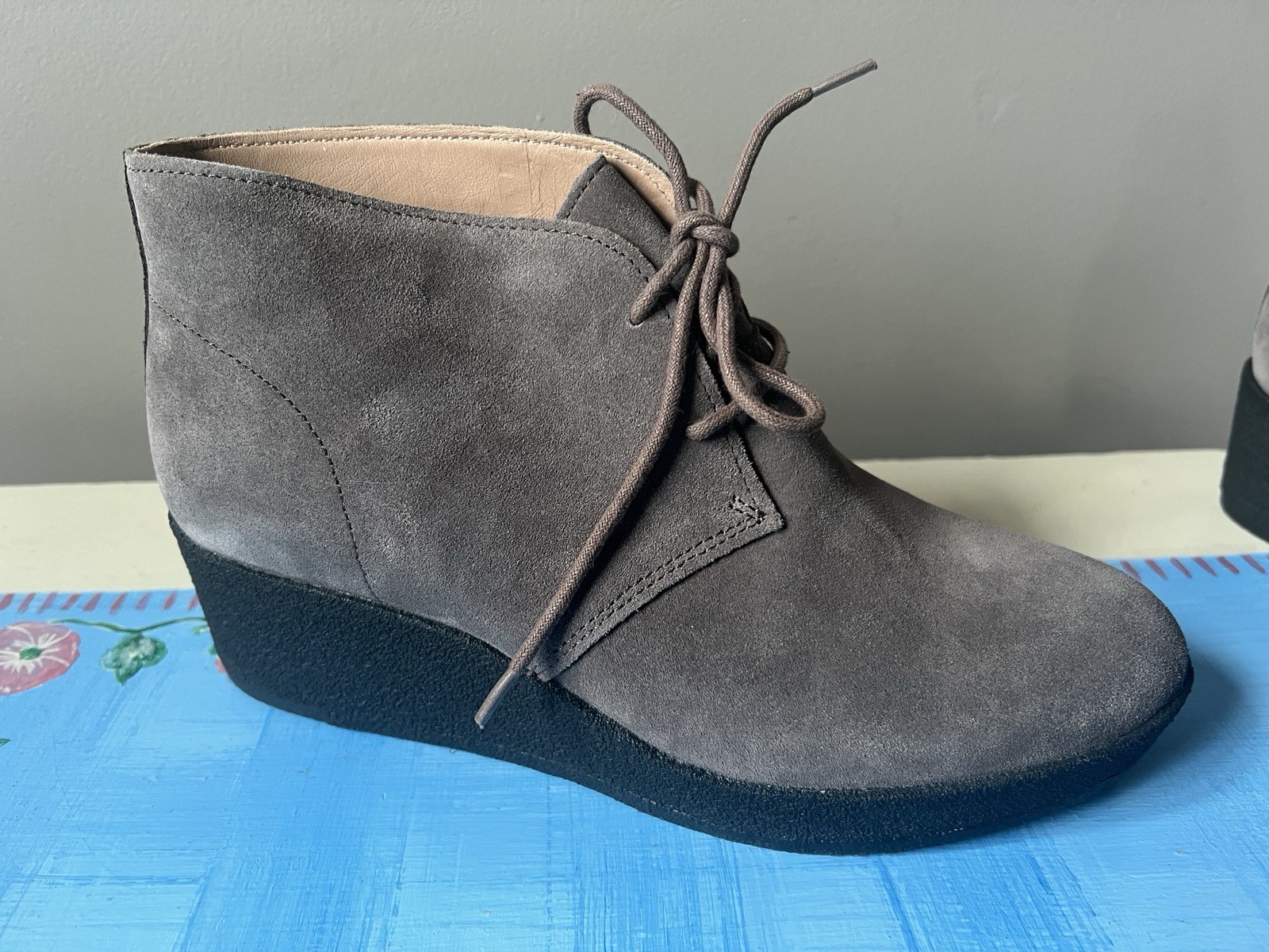 CLARKS ORIGINALS Athie Terra Desert Boots Wedge Sole Taupe Women’s 10 M NEW