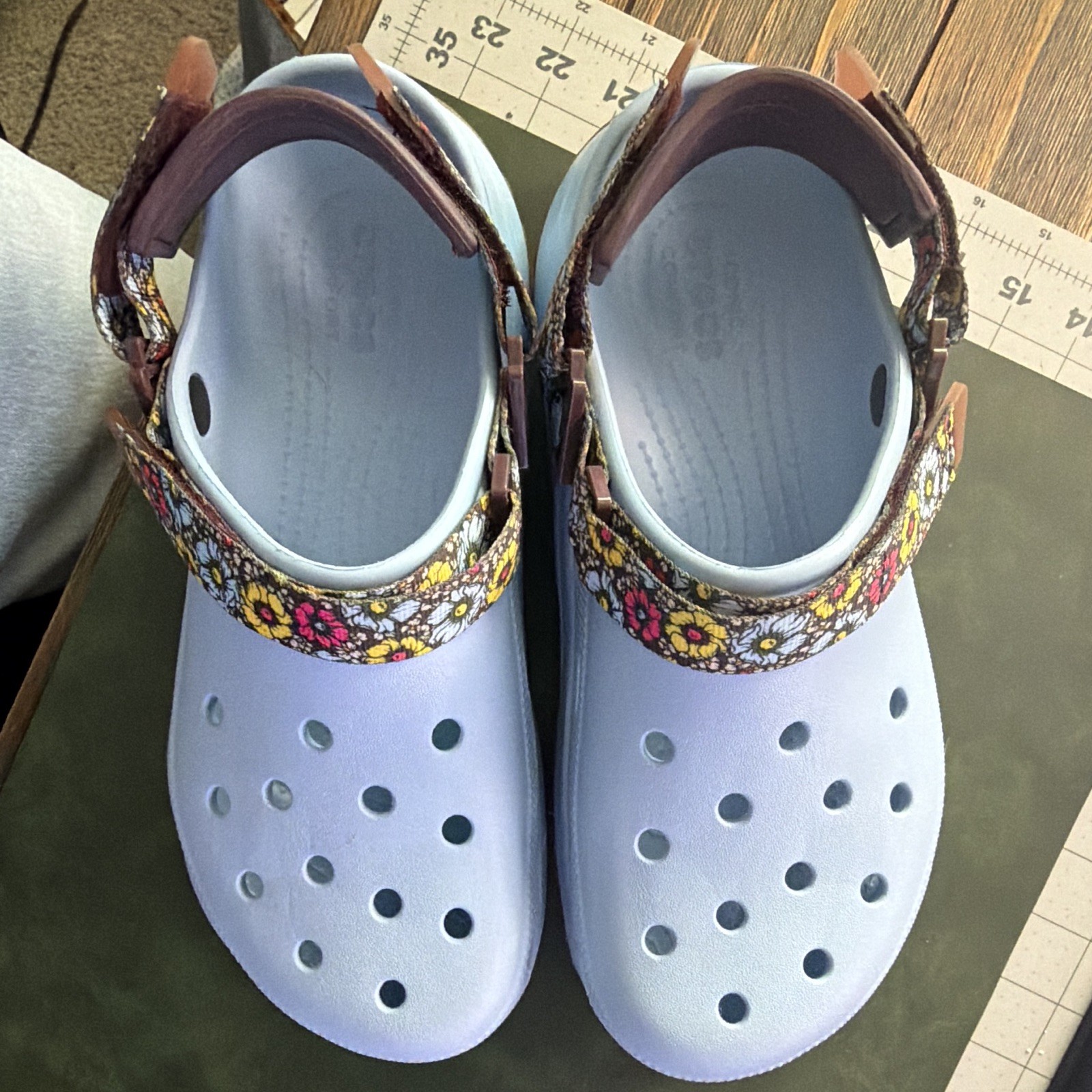 Crocs pale blue Slip-On Platform Clogs Sandals Adjustable strap, US M9 W11
