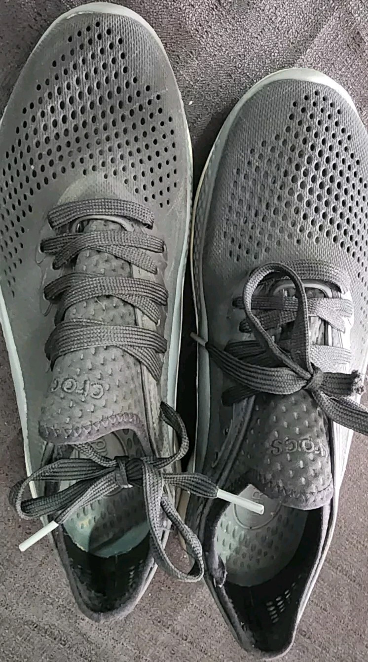 Crocs LiteRide 206705 W 11 Black Lace Up – EUC – Near Perfect Condition