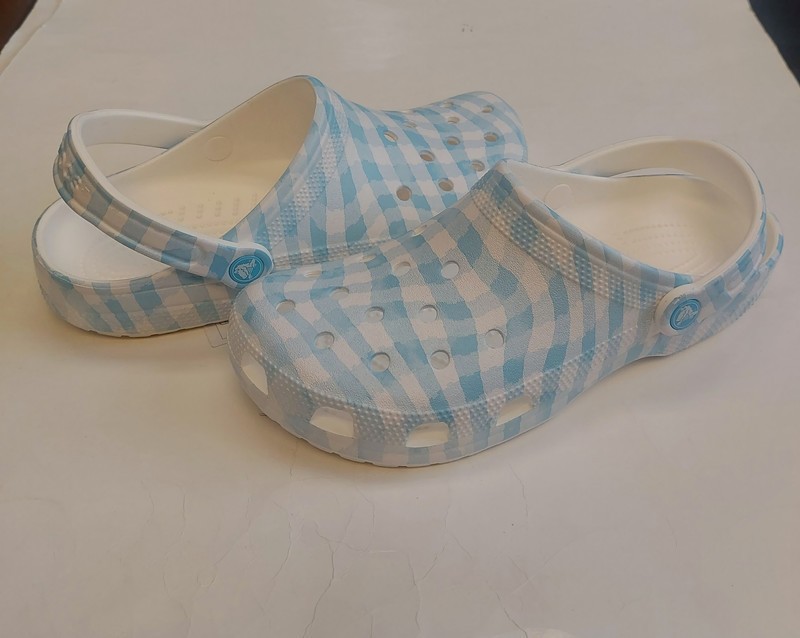 Crocs Classic Gingham Clogs Mens Size 7 Womens 9 Blue White Slip On Sandals Shoe