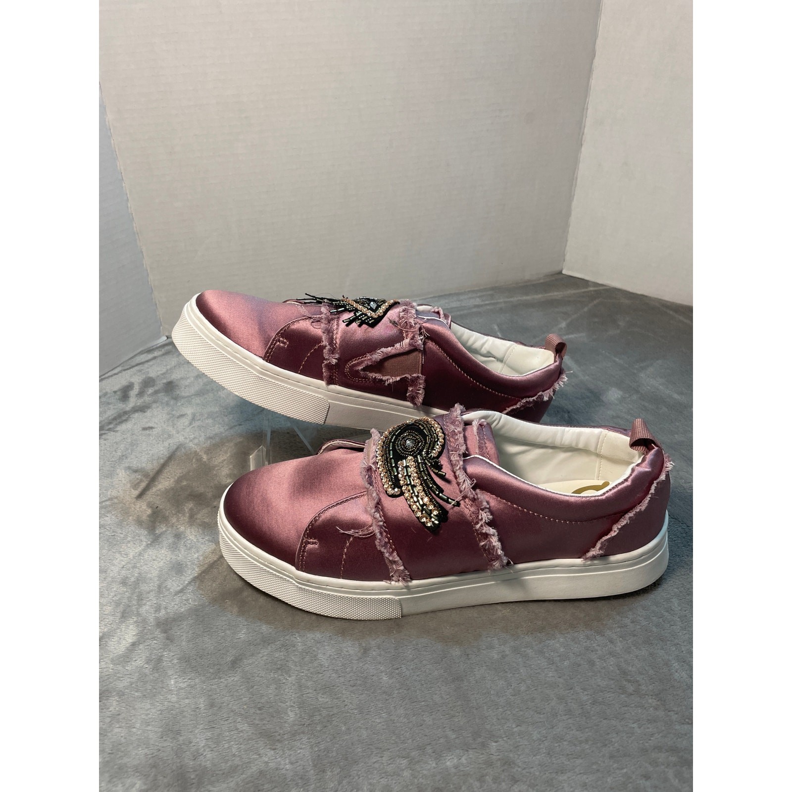 Sam Edelman Levine 2 Dusty Rose Satin Eye Design Platform Sneakers Size 10.5M