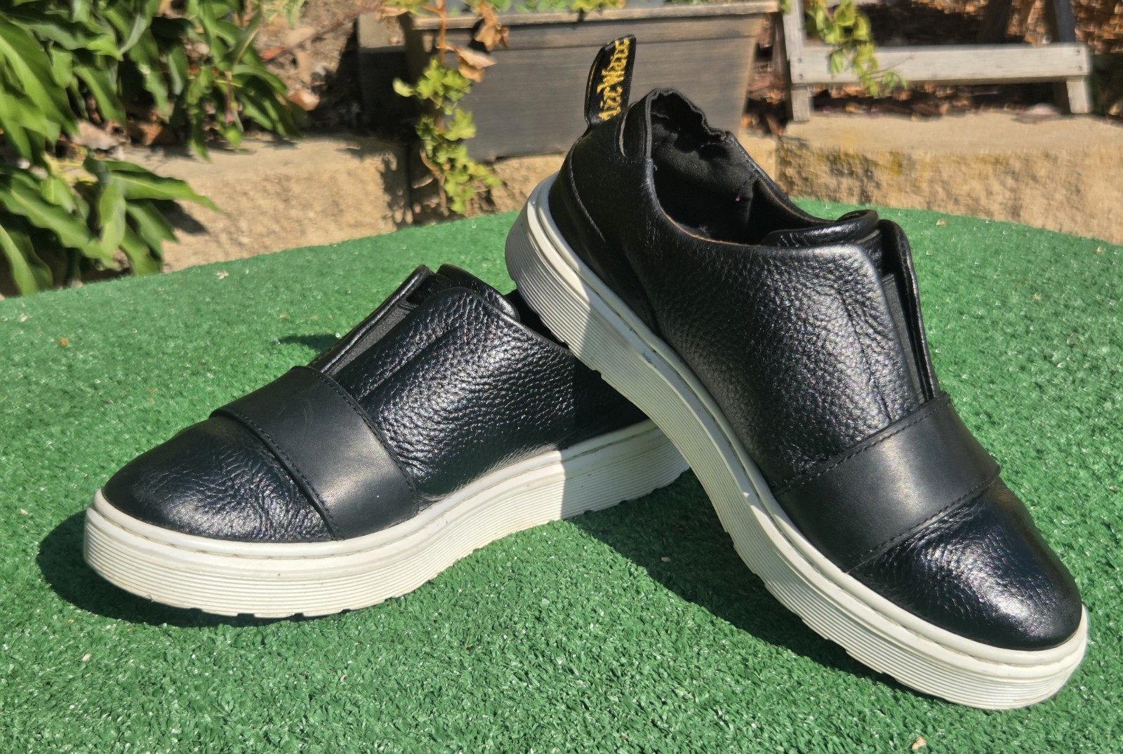 Dr Martens Lylah Temperley Slip On Sneakers Womens Size 7 Black Shoes