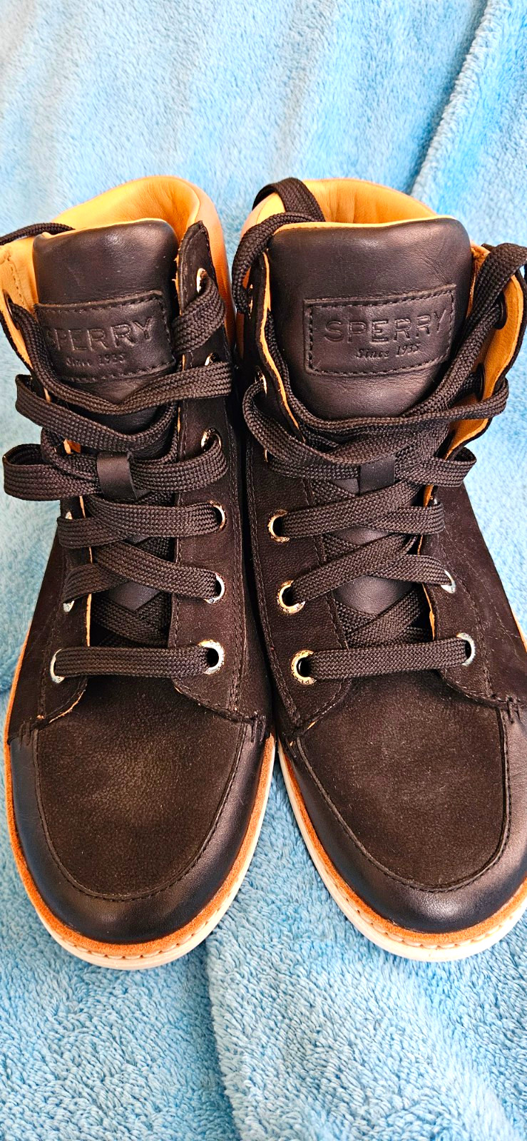 Sperry Gold Cup Women’s High-Top Leather Lace-Up Sneakers Black/Tan 8