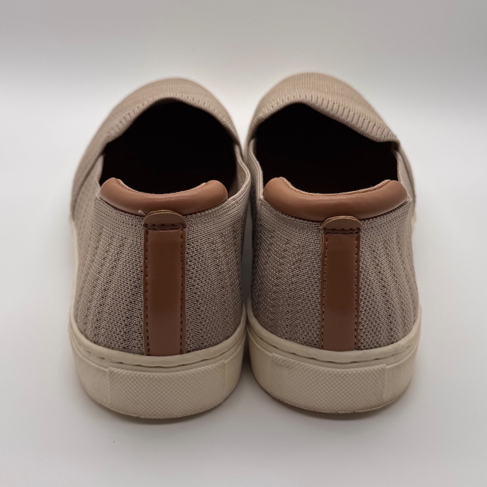 Kelly & Katie Women’s Knit Slip On Sneakers Taupe Beige Casual Shoes Size 11W