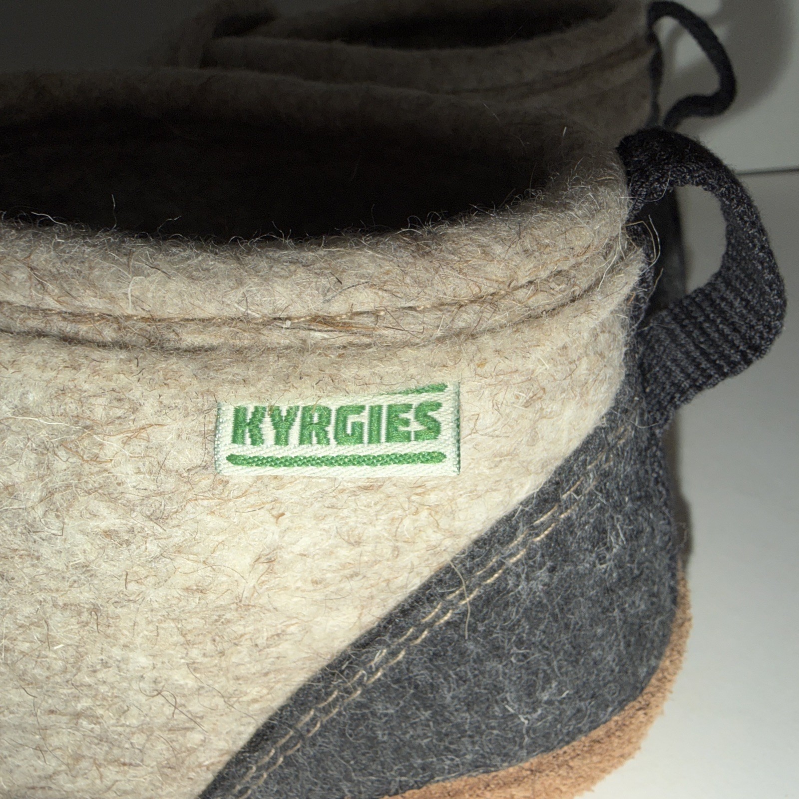 Kyrgies Tengries Slippers Eu 45 W 12.5 M 11-11.5 Felted Wool Gray House Shoes