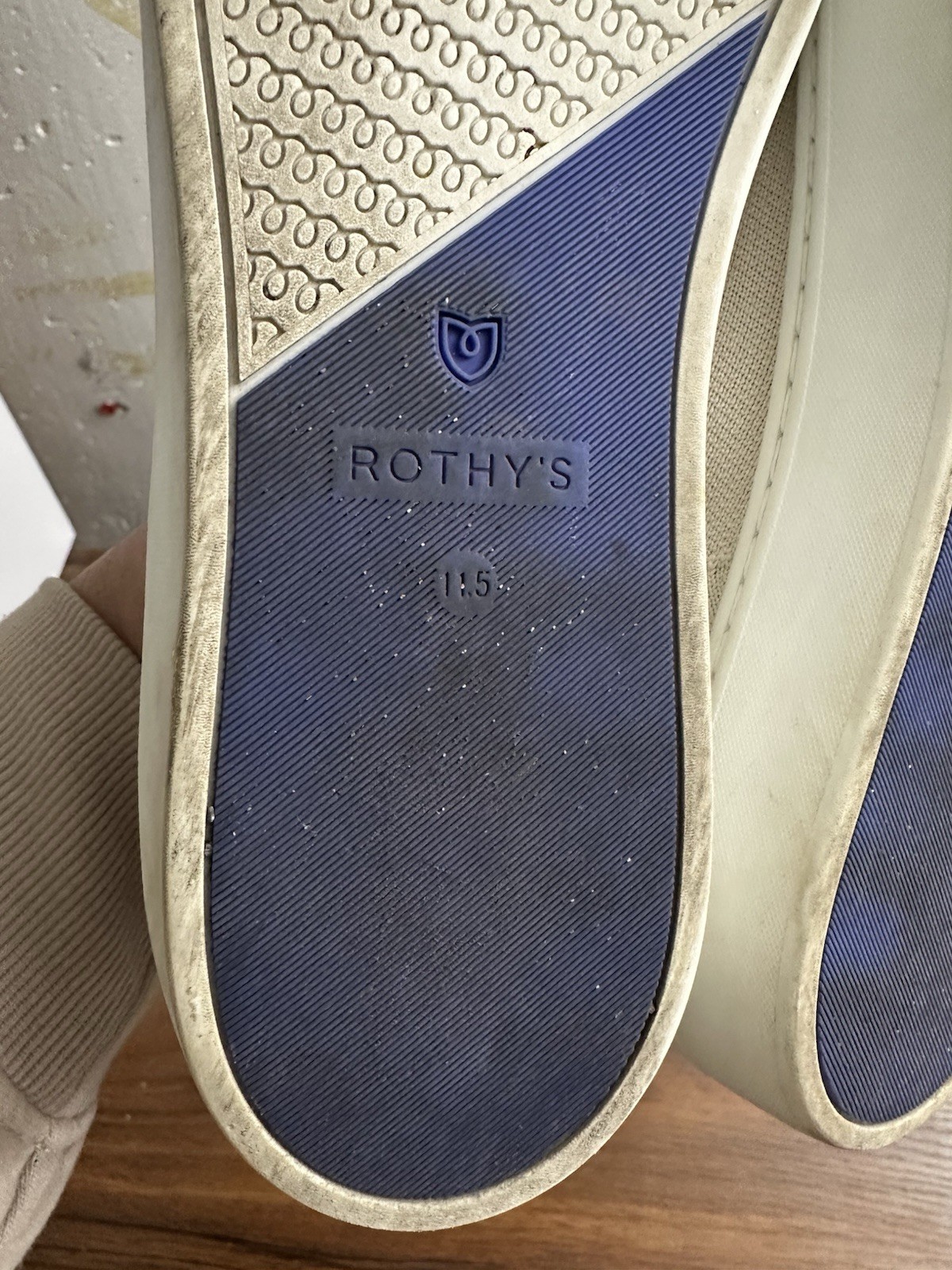 Rothy’s The Original Slip On Sneaker Latte Color Womens 11.5