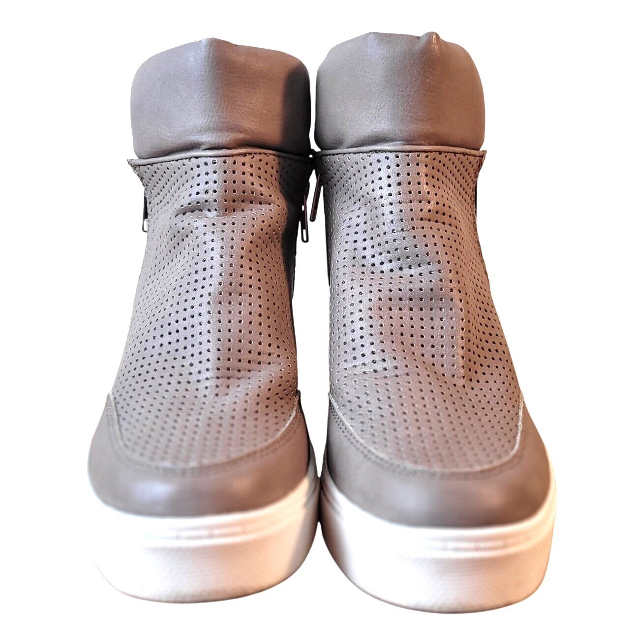 Steve Madden Linqsp Taupe Hidden Wedge Sneakers sz 8 Perforated Fashion High Top