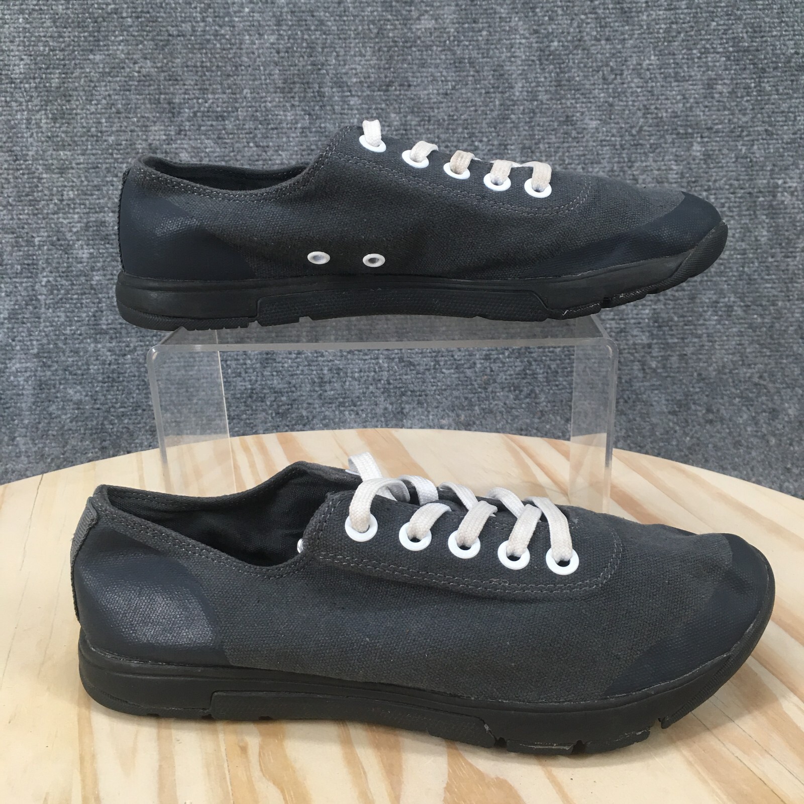 No Bull Shoes Womens 8.5 Mens 7 Casual Sneakers Gray Canvas Lace Up Comfort Low