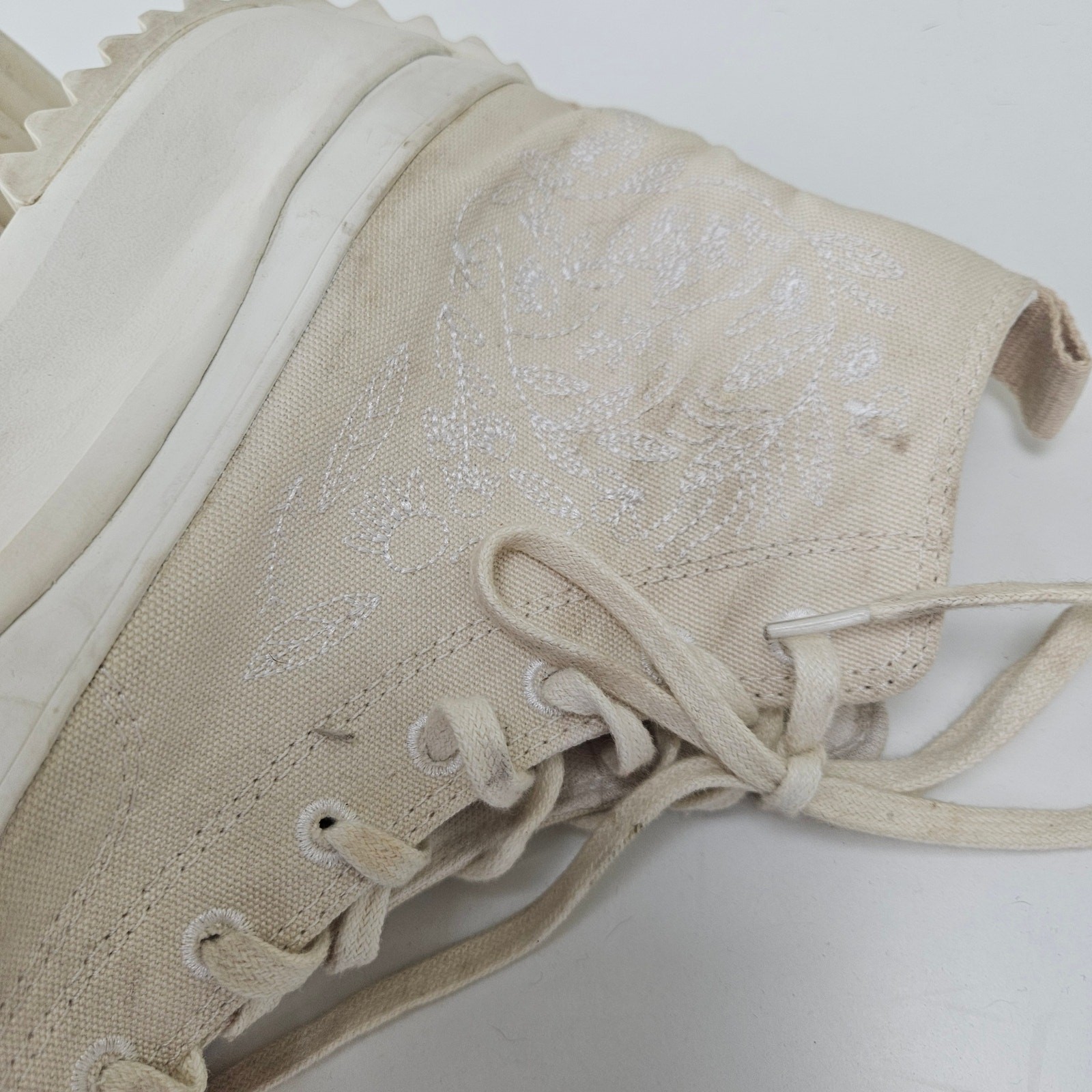 Converse Run Star Hike Embroidered Canvas Platform High Top Women 12 Ivory Lug